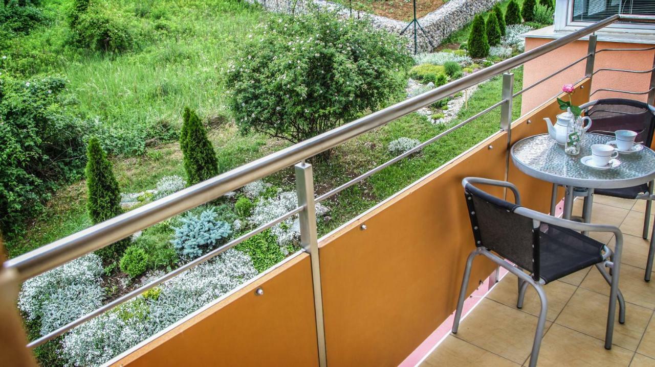Apartmany Relax โปดไฮสกา ภายนอก รูปภาพ